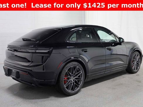 New 2025 Porsche Macan Turbo Electric image 9