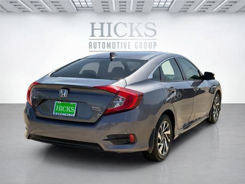 Used 2018 Honda Civic EX image 5