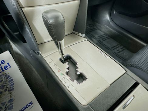 Used 2009 Toyota Camry FWD image 15