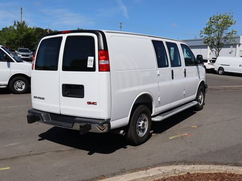 Used 2025 GMC Savana 2500 w/ Driver Convenience Package RWD image 11