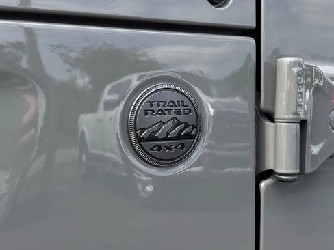 Used 2023 Jeep Wrangler Sport AWD/4WD image 11