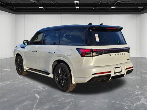 New 2026 INFINITI QX80 Autograph w/ Premium Cargo Package image 3