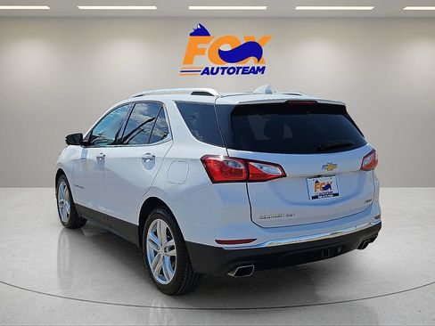 Used 2018 Chevrolet Equinox Premier FWD image 3