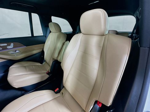 New 2026 Mercedes-Benz GLS 450 4MATIC image 26