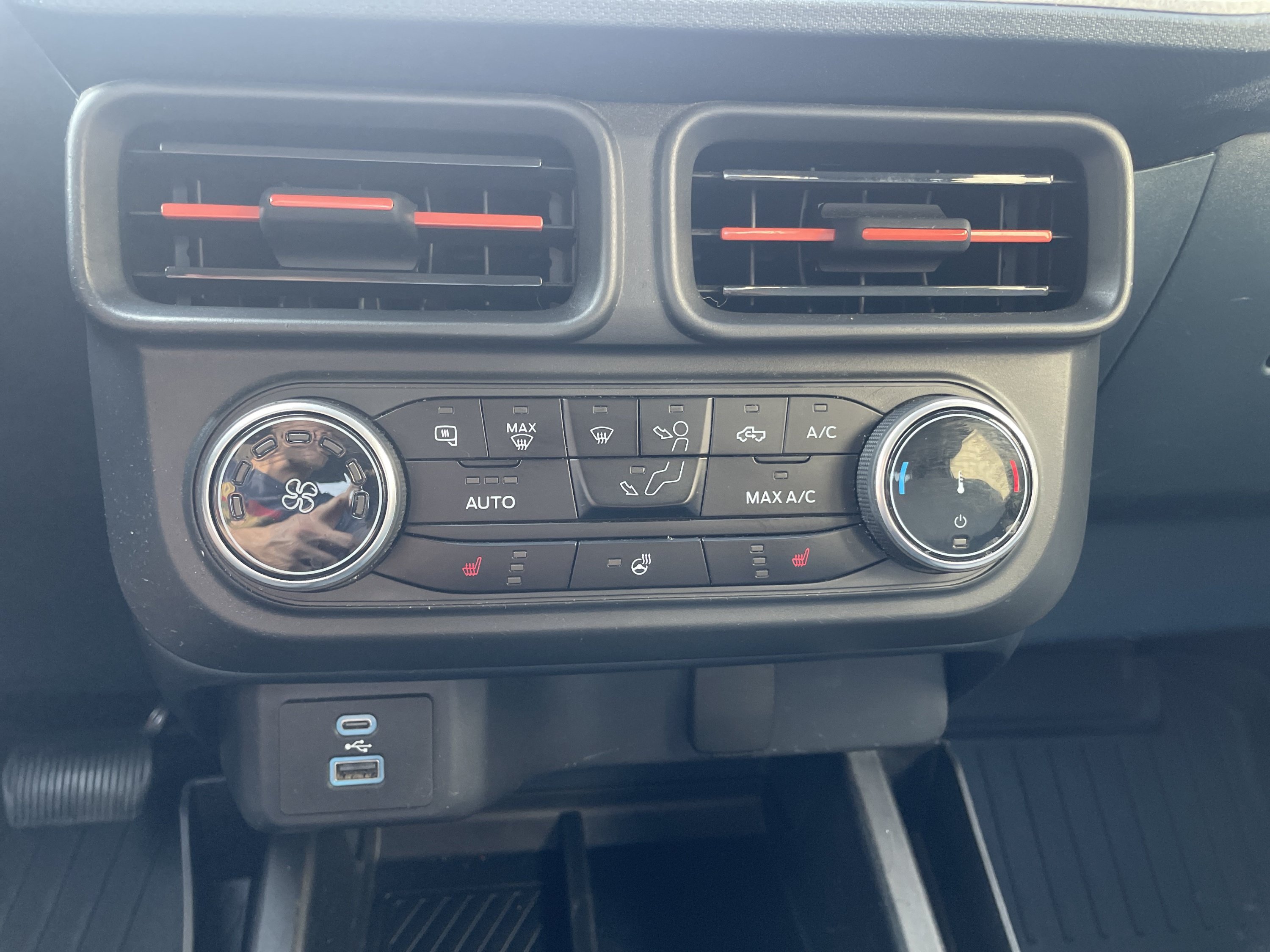 Used 2024 Ford Maverick XLT w/ XLT Luxury Package FWD image 21
