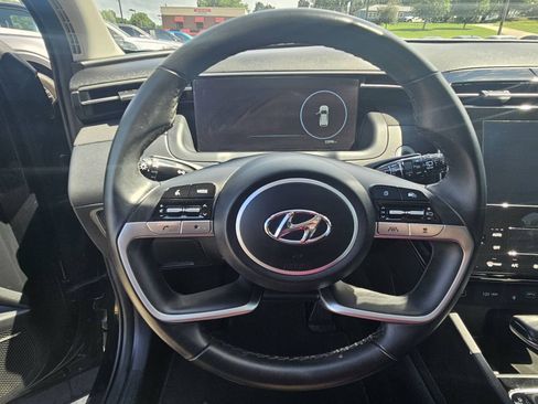 Used 2022 Hyundai Tucson SEL w/ Convenience + Premium Package AWD/4WD image 11