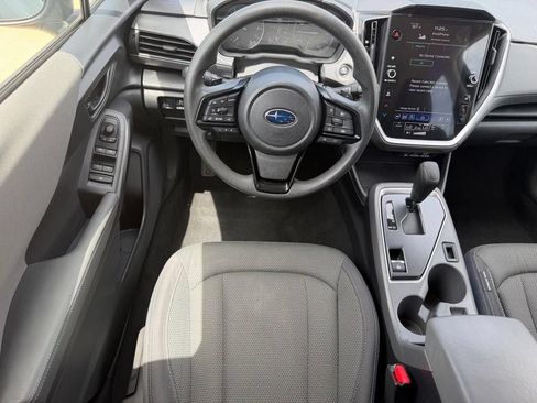 Used 2024 Subaru Crosstrek 2.0i Premium AWD/4WD image 8