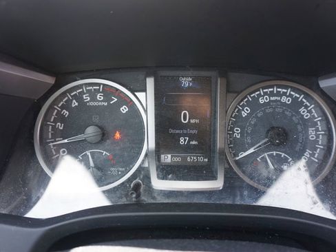 Used 2023 Toyota Tacoma Limited RWD image 7