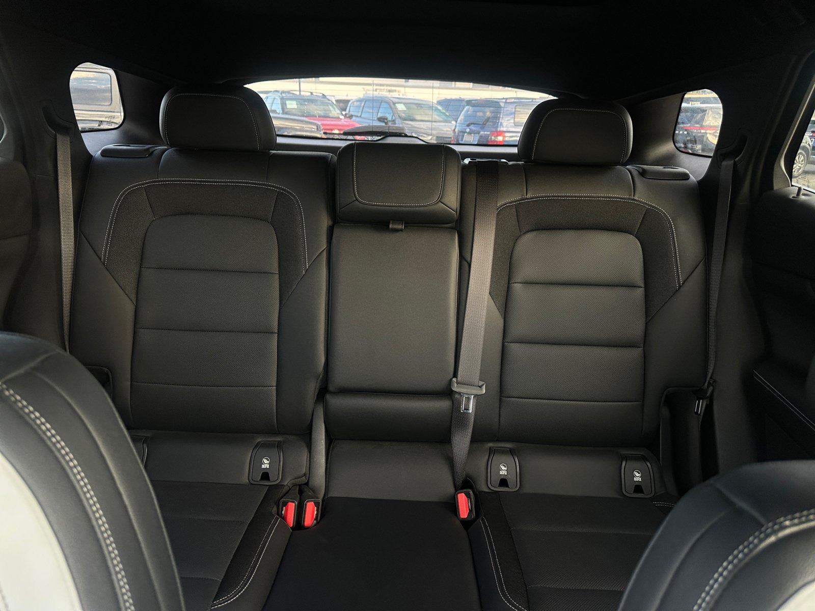 Used 2024 Chevrolet Blazer EV LT AWD/4WD image 28