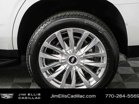 Used 2024 Cadillac Escalade Premium Luxury w/ LPO, Floor Liner Package image 40