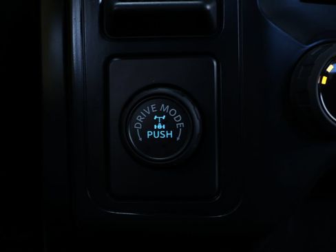 Used 2025 Ford F150 XL RWD image 28