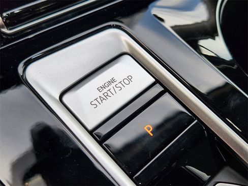 New 2026 Volkswagen Atlas SEL Premium R-Line image 23