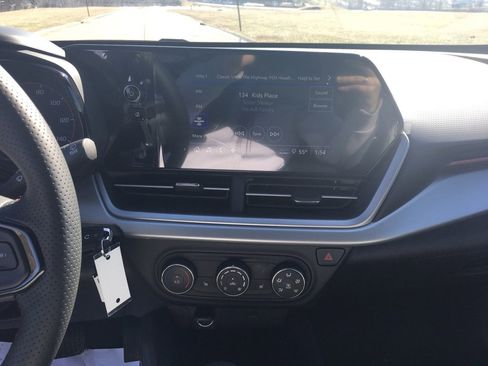 New 2026 Chevrolet Trax RS image 35