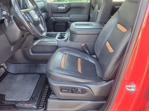 Used 2021 GMC Sierra 1500 AT4 w/ AT4 Preferred Package AWD/4WD image 11