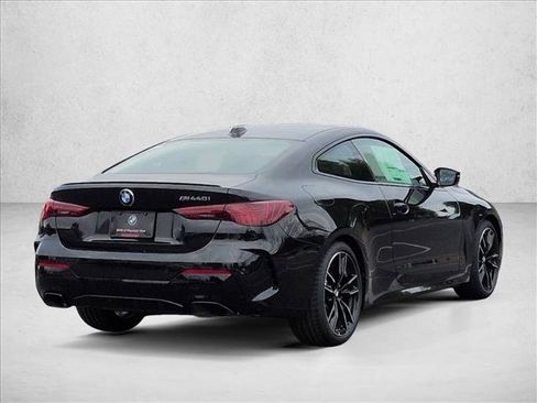 New 2026 BMW M440i Coupe w/ Premium Package image 2