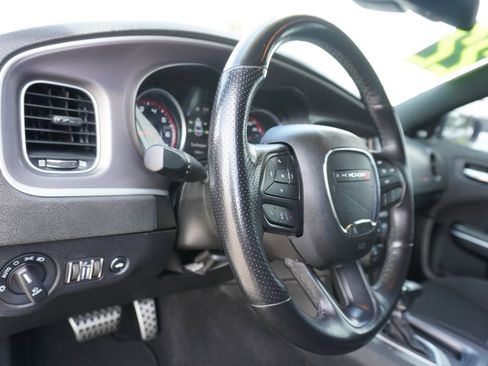 Used 2022 Dodge Charger Scat Pack RWD image 12