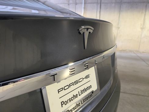 Used 2020 Tesla Model S Long Range Plus image 16