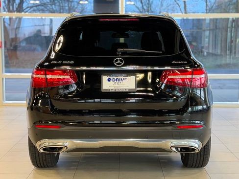 Used 2018 Mercedes-Benz GLC 300 4MATIC image 10