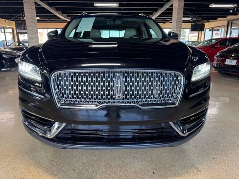 Used 2019 Lincoln Nautilus Black Label AWD/4WD image 2
