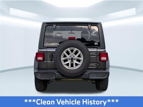 Used 2023 Jeep Wrangler Sport AWD/4WD image 4
