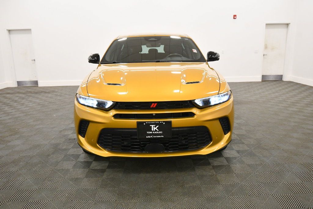 Used 2024 Dodge Hornet R/T w/ Tech Pack w/o Parking AWD/4WD image 11