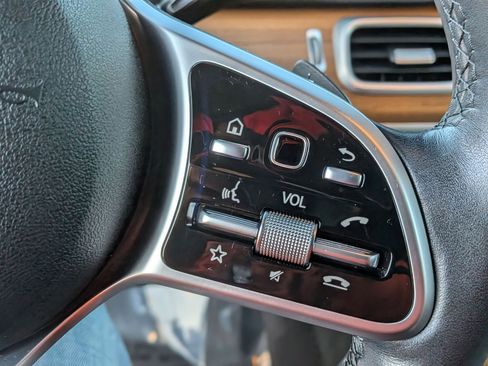 Certified 2022 Mercedes-Benz GLE 350 4MATIC image 17