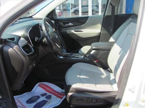 Used 2019 Chevrolet Equinox Premier image 7