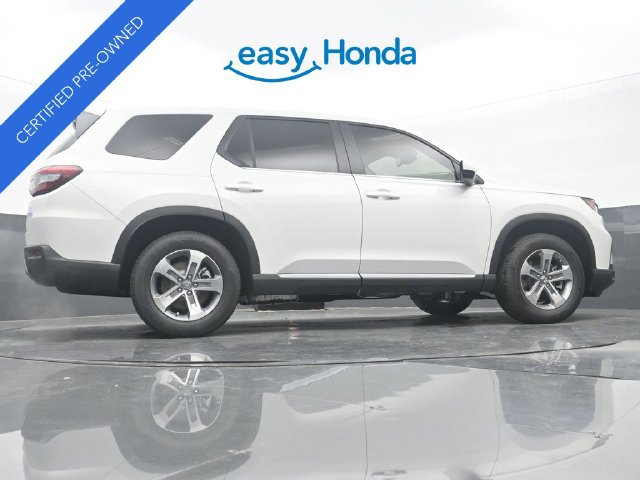 Used 2025 Honda Pilot EX-L image 32