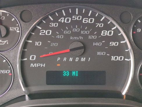 New 2025 GMC Savana 2500 w/ Driver Convenience Package image 5