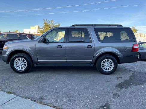 Used 2014 Ford Expedition EL XLT image 5
