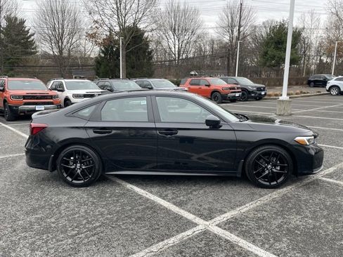 Certified 2025 Honda Civic Sport image 9