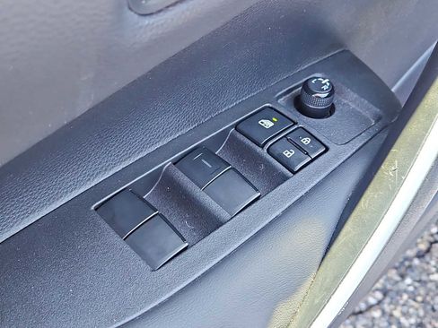 Used 2022 Toyota Corolla SE image 20