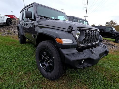 New 2026 Jeep Wrangler Unlimited Sport image 3