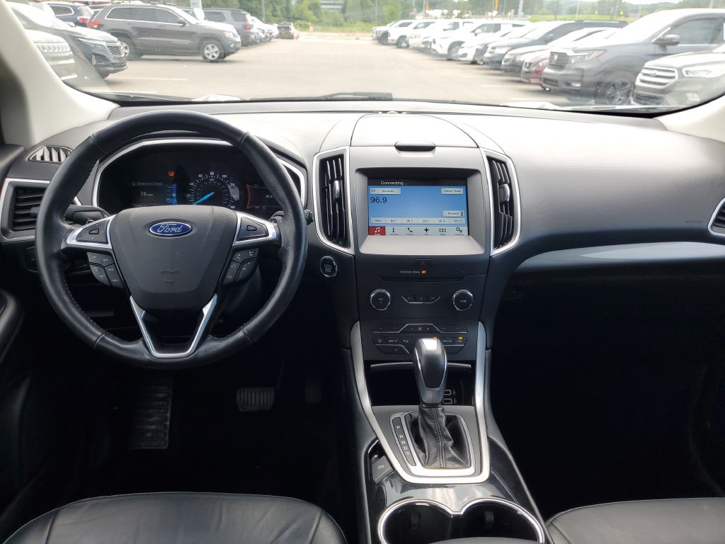 Used 2016 Ford Edge SEL w/ Equipment Group 201A AWD/4WD image 14