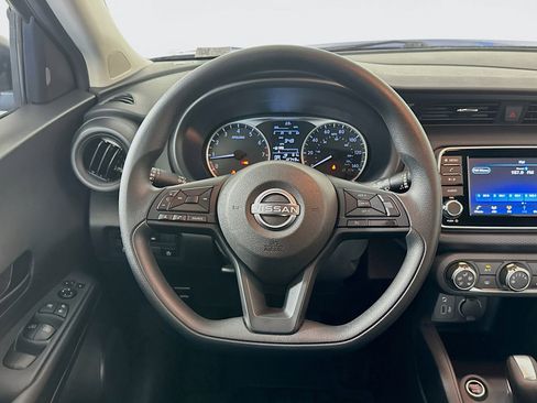 Used 2024 Nissan Kicks S image 17