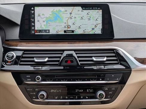 Used 2017 BMW 530i xDrive image 13