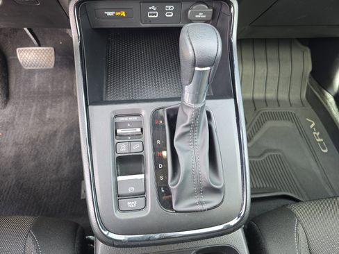 Used 2024 Honda CR-V EX image 19