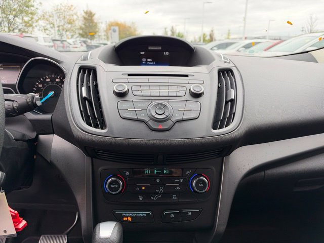 Used 2017 Ford Escape SE FWD image 16