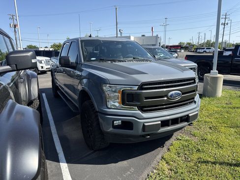 Used 2019 Ford F150 XLT w/ Equipment Group 302A Luxury AWD/4WD image 5
