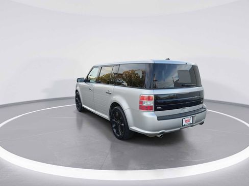Used 2016 Ford Flex SEL w/ Equipment Group 202A image 6