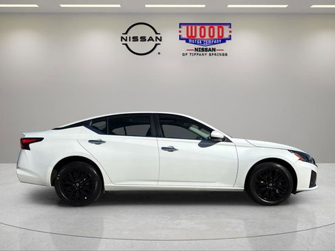 Certified 2025 Nissan Altima 2.5 SV w/ SV Special Edition Package image 2