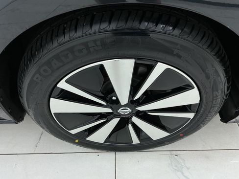 Used 2022 Nissan Altima 2.5 SV FWD image 46