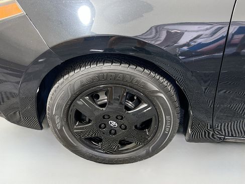 Used 2016 Toyota Corolla L image 13