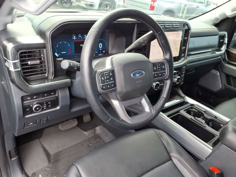 Used 2024 Ford F250 Lariat w/ Lariat Ultimate Package AWD/4WD image 21