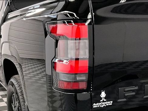 New 2026 Nissan Frontier SV w/ All-Weather Content Package AWD/4WD image 20