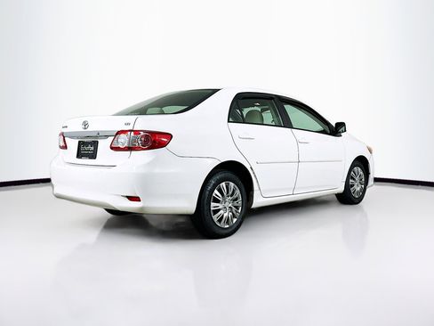 Used 2011 Toyota Corolla LE FWD image 9