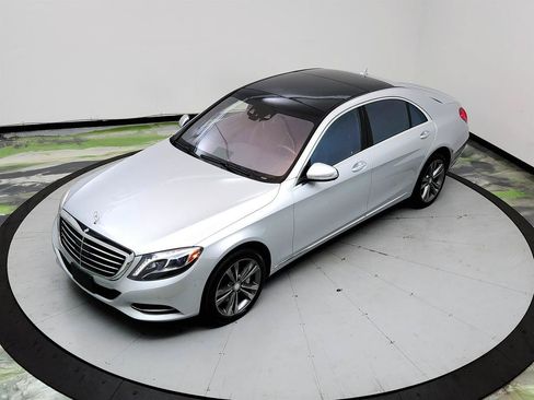 Used 2014 Mercedes-Benz S 550 Sedan image 34