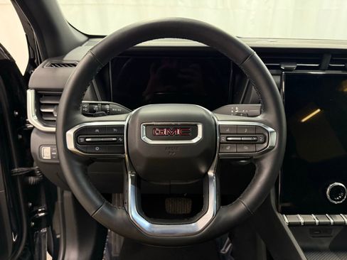 Used 2025 GMC Terrain Elevation AWD/4WD image 12