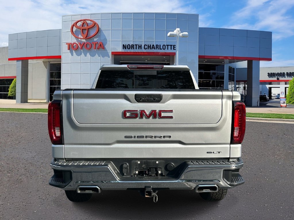Used 2022 GMC Sierra 1500 SLT w/ SLT Premium Package AWD/4WD image 6