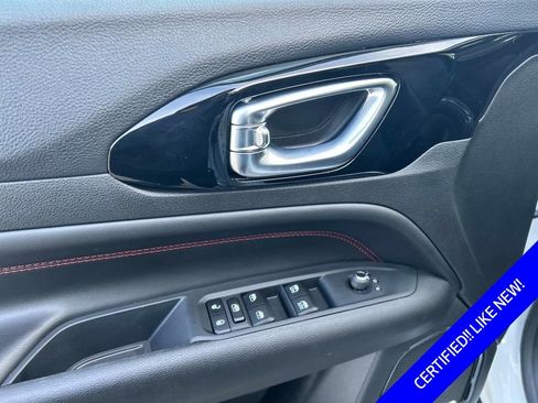 Used 2026 Jeep Compass Trailhawk w/ Sun, Sound & Navigation Group image 21